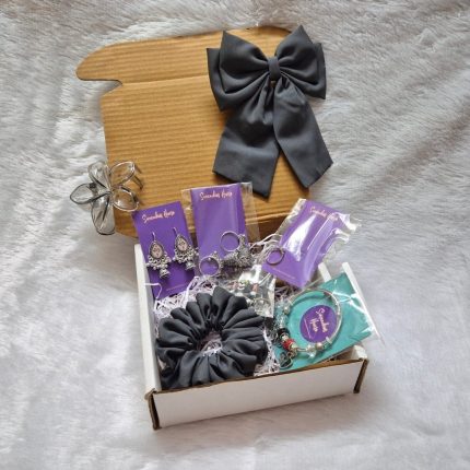 ASHY HAMPER